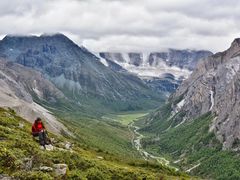 -天山神秘大峡谷
