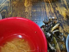 -正宗李家土鸡米线店