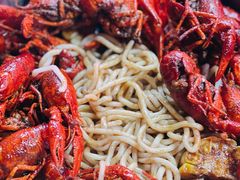 招牌十三香小龙虾-龙巢盱眙龙虾·牛蛙·烧烤宵夜(八卦岭店)