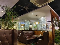 -金陵红鲤鱼餐厅(孝陵卫紫金山店)