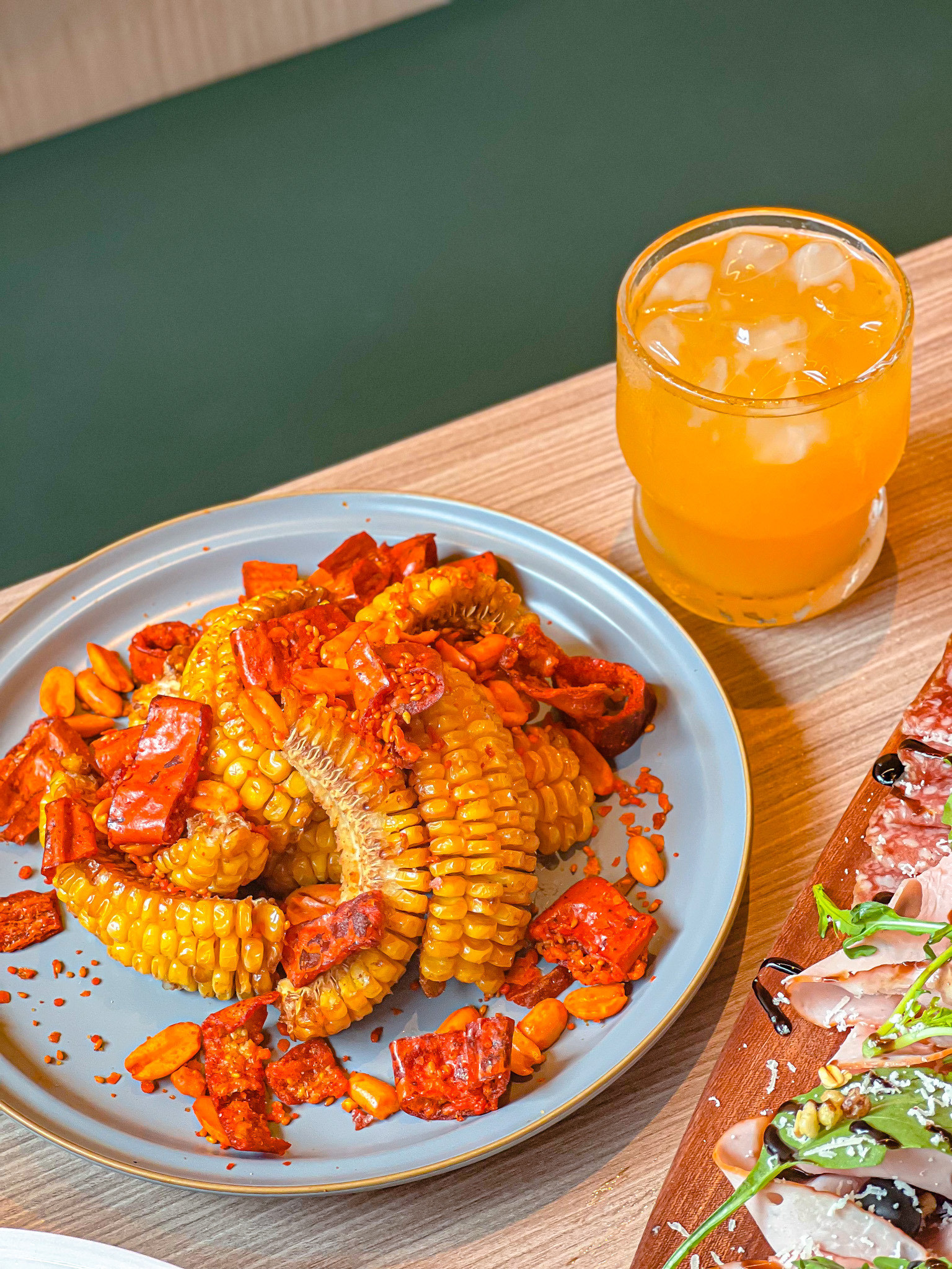 虹桥天街藏着宝藏西餐馆!氛围感拉满!