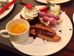 -北京希尔顿逸林酒店-逸轩西餐厅-自助餐厅