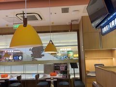 -小鱼小牛(世欧广场店)