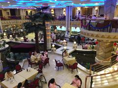 -碧中海汤泉汗蒸酒店