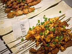 -巴厘龙虾·榜首油焖大虾(音乐学院·沿江酒馆店)