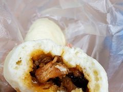 麻辣香菇鸡丁包-老陶包子铺(南大西南村店)
