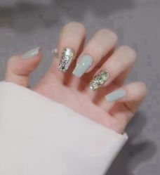 -悦指间美甲美睫