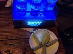 -SISTERS BAR RESTAURANT川意酒馆(嘉善老市H楼店)
