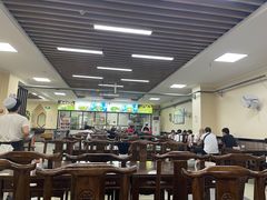 大堂-崇德楼水盆牛羊肉泡馍馆(文艺路店)