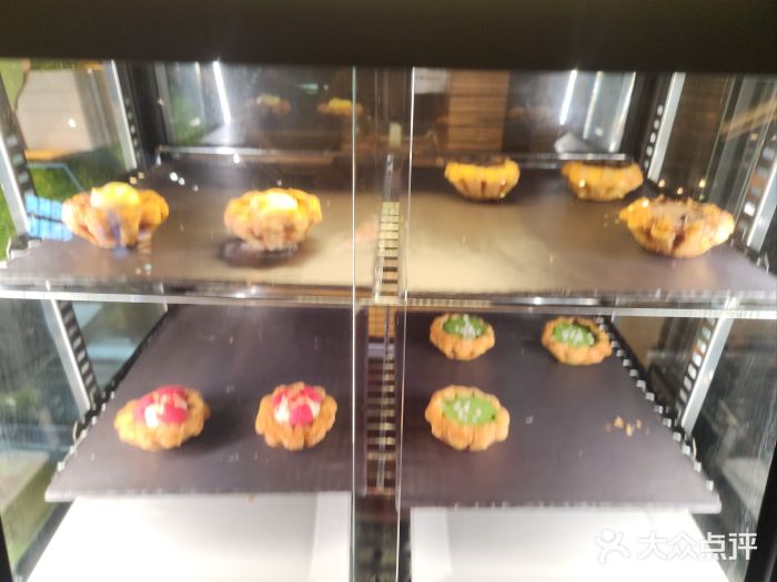 富力希尔顿酒店·地阔自助餐厅图片