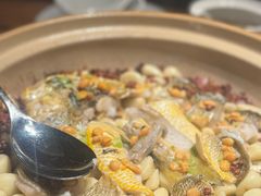 砂锅焗中黄鱼-小厨师·二十年沈家门小海鲜(百井坊巷店)