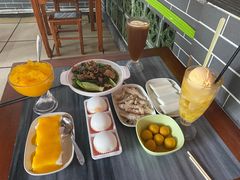 -黄师奶甜品店