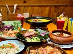 -老滇山寨•云南特色菜•地方菜•民族风情歌舞表演(金碧店)