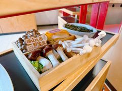 -廖掌柜·重庆鲜货火锅(上海首店)