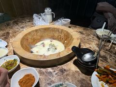 -老福耶小草帽石锅鱼(奥体店)