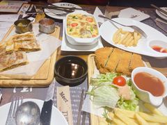 -刀叉遇上筷子中西融合餐厅(成都道店)