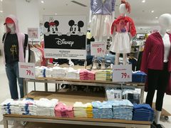 -优衣库(威海威高购物中心店)
