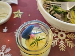 -亮马河饭店翠雅咖啡厅