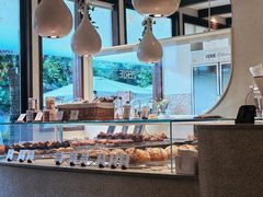 -VERIE BAKEHOUSE