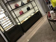 -BURBERRY(青岛海信广场店)