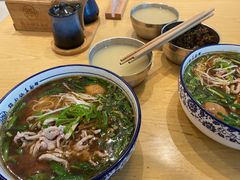 -镇南锅盖面馆(解放路店)