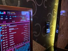 -K+全国连锁KTV(绿地缤纷天地店)