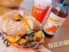 -Catch Bagel(芳草地店)