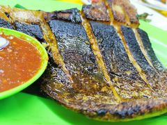 -明记烧鱼美味店