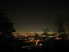 -鬼笑石后山停车场