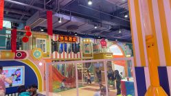 -LuckyStar幸运星家庭娱乐中心(东莞国贸店)