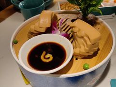 -荷塘秋月·本帮江浙菜(国权路店)