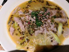 花椒嫩牛肉-渝信川菜 · 川味家常菜(长安店)