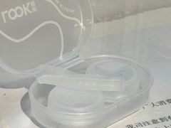 -LOOK眼镜·蔡司依视路配镜(宝山万达店)