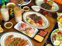 -Famous肥猫墨西哥音乐餐吧(五棵松华熙LIVE店)