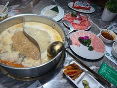 -禄婶鸡煲·打边炉