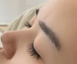 -eYeYo专业美睫