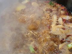 -哈尔滨烧烤·山河村铁锅炖(交大店)