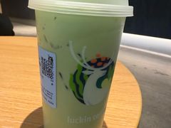 -瑞幸咖啡(外滩SOHO店)