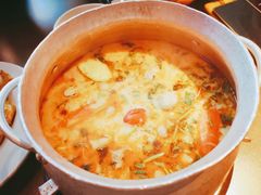冬阴功-大头虾越式风味餐厅(光明广场店)