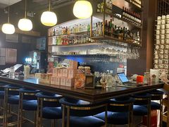 -Brut Eatery Wine Bar & Restaurant (建国东路店)