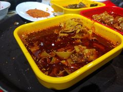 -牛華八婆火锅串串(南中环店)
