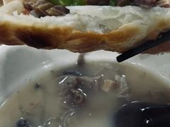 -金诚张妈妈羊汤·驴肉火烧(旧宫佳和园店)