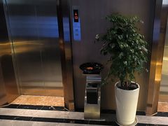 -网鱼电竞酒店(成都欢乐谷金府地铁站店)