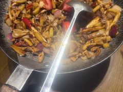 -富正毅三下锅·湘西韵味(天门山索道店)