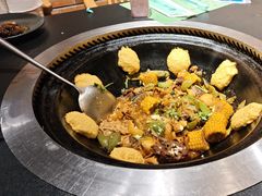 -蘸小院铁锅炖·蘸酱菜·东北菜(怀远门店)