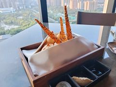 餐前面包-恰餐厅 CHAR Grill&Bar(西安经开洲际店)