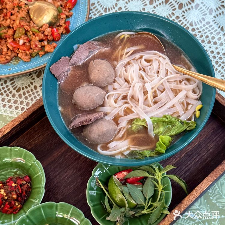 在版纳！吃完迫不及待二刷的六国料理！