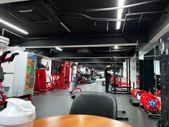 -坚果健身24小时工作室(定西路店)