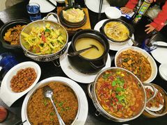 -河畔春天时尚餐厅