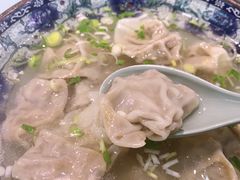 -老新隆牛肉锅贴(新街口店)